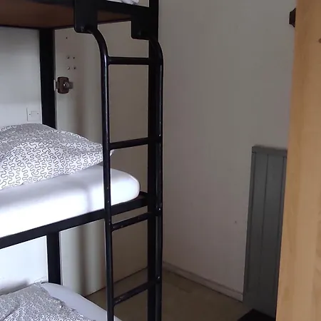 Apartamento Paisible Au Dernier étage Pour 4 Pers Avec Vue à - Fr-1-814-159 Super Besse