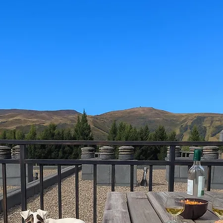 شقة Paisible Au Dernier Etage Pour 4 Pers Avec Vue A Super Besse - Fr-1-814-159 *